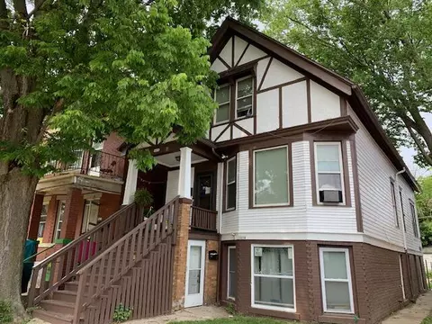 1614 W Becher #1616, Milwaukee, WI 53215