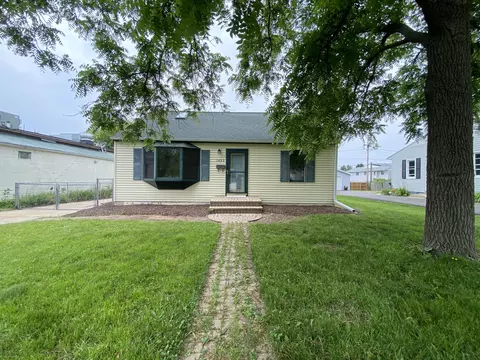 1422 High, Union Grove, WI 53182