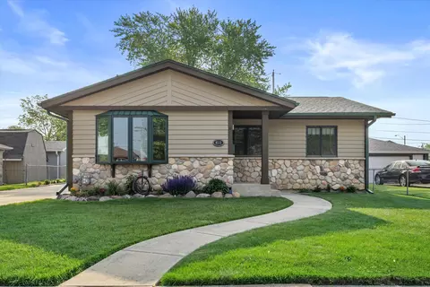 8513 20th, Kenosha, WI 53143