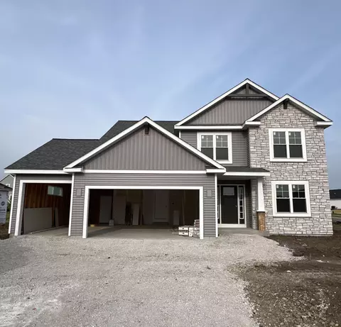 1551 Creekview, Oconomowoc, WI 53066