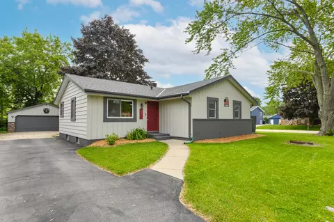 6913 Butternut, Racine, WI 53402
