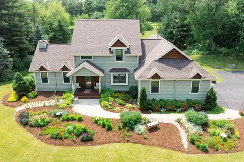 w334s3908 Deerpark, Genesee, WI 53118