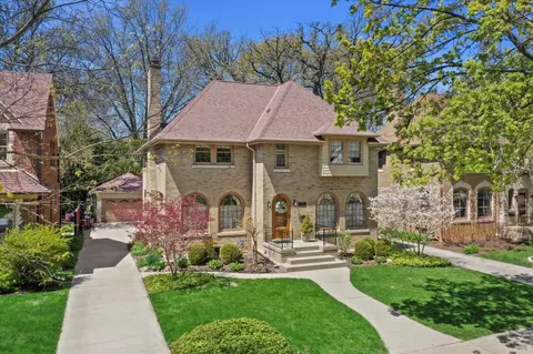4765 N Woodburn, Whitefish Bay, WI 53211
