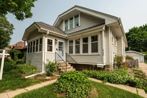 8130 Portland, Wauwatosa, WI 53213