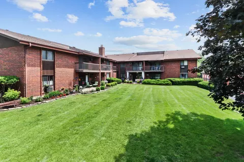 1270 Wisconsin #209, Lake Geneva, WI 53147