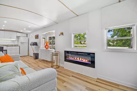 301 E Townline #C, Lake Geneva, WI 53147