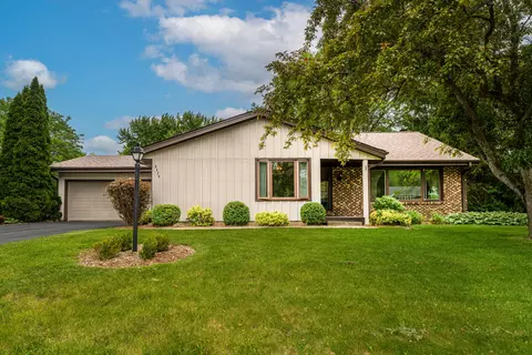 5325 Linden, Racine, WI 53406
