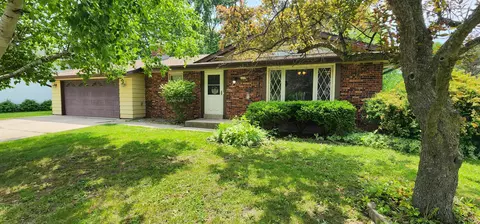 7715 S Manitowoc, Oak Creek, WI 53154