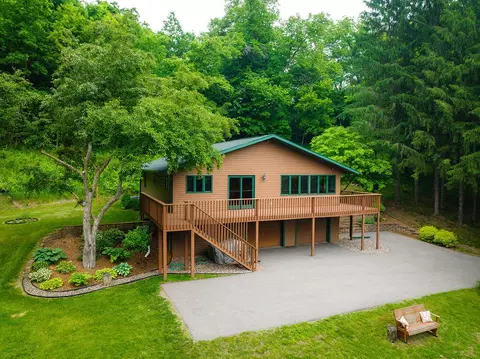 n5335 Locust Drive, Hamilton, WI 54669