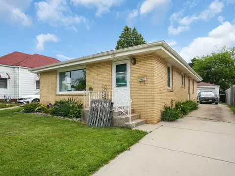 413 Chicago, Racine, WI 53405