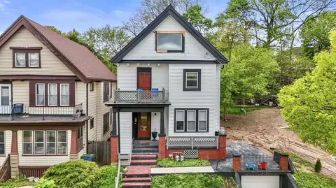 434 W Burleigh #436, Milwaukee, WI 53212