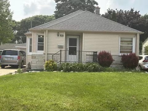 1961 S 94th, West Allis, WI 53227