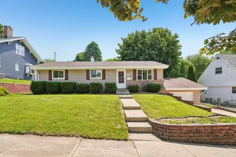 235 Jasper, Waukesha, WI 53188