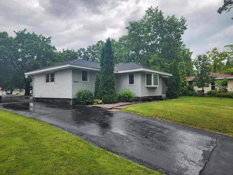 2620 Driftwood, Burlington, WI 53105