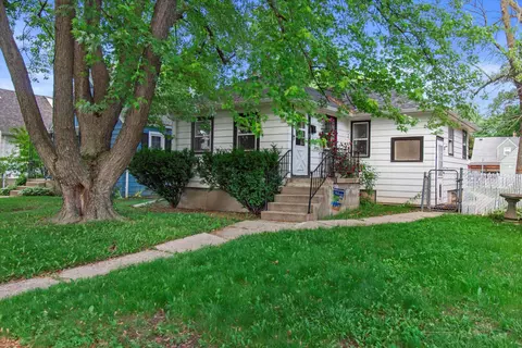 130 S 74th, Milwaukee, WI 53214