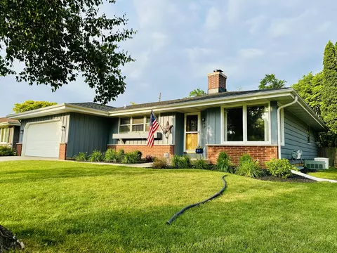 8055 50th, Kenosha, WI 53142