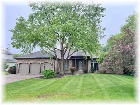 4723 Weatherwood, Mount Pleasant, WI 53403