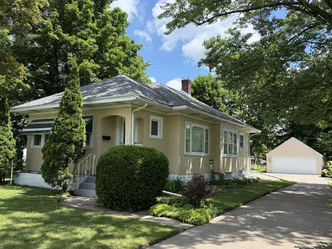 3131 Losey, La Crosse, WI 54601