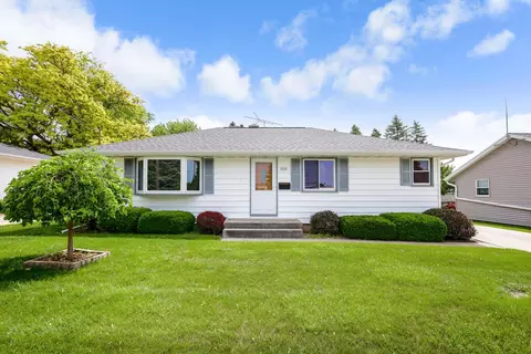 1313 S 26th, Manitowoc, WI 54220