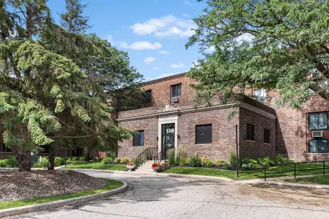 1501 Rose # 22, La Crosse, WI 54603