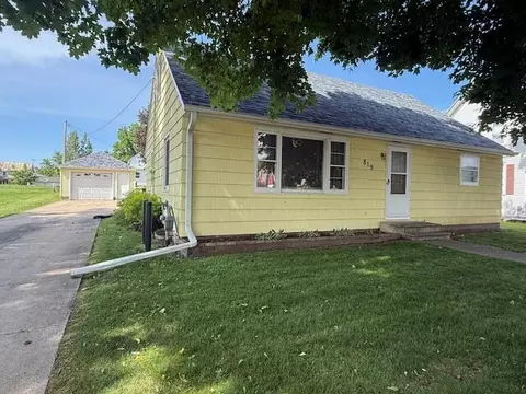 819 Washington, Caledonia, MN 55921