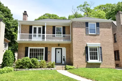 4318 N Ardmore, Shorewood, WI 53211