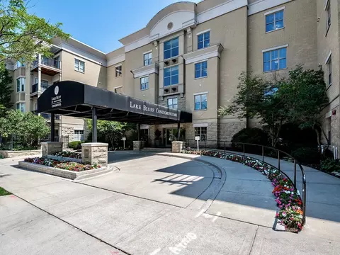 1300 N Prospect #106, Milwaukee, WI 53202