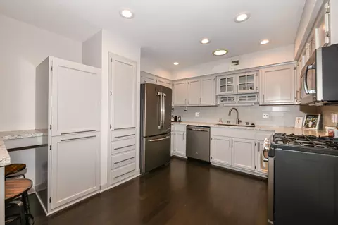 17679 Nassau, Brookfield, WI 53045