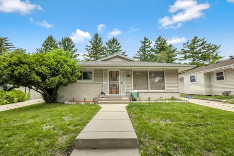 4720 W Brentwood, Milwaukee, WI 53223