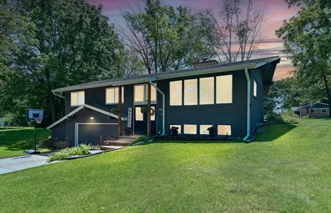 18365 Arden, Brookfield, WI 53045