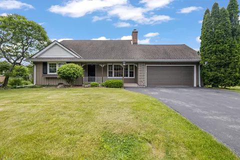 7873 N Edgeworth, Milwaukee, WI 53223