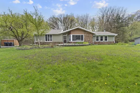 611 Mount Snowdon, Wales, WI 53183