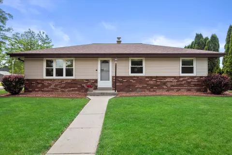 525 E Fitzsimmons, Oak Creek, WI 53154