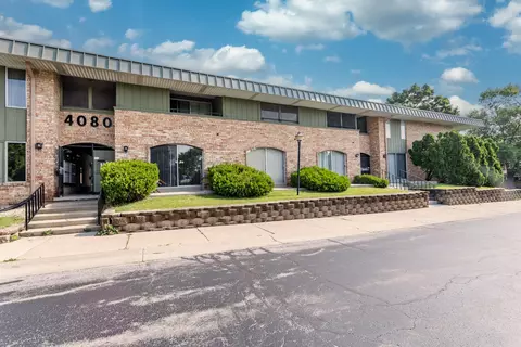 4080 W Rivers Edge #14, Brown Deer, WI 53209
