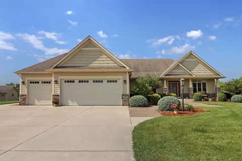 2310 Thoreau, Yorkville, WI 53126