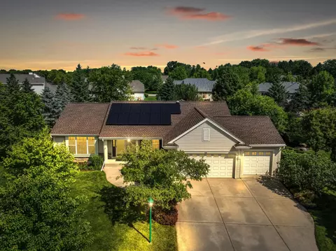 722 Bass, Waterford, WI 53185