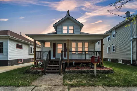 1235 Grove, Racine, WI 53405