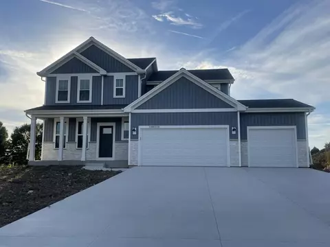 w168n10195 Bittersweet, Germantown, WI 53022