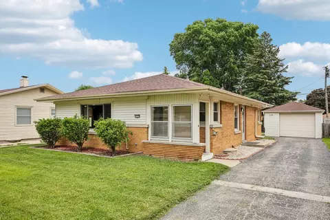 4050 N 81st, Milwaukee, WI 53222