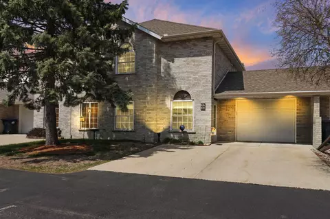 604 E Market #103, Elkhorn, WI 53121