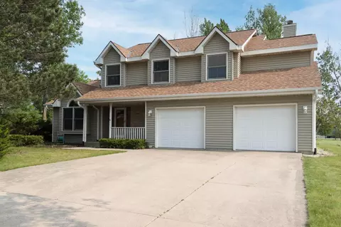 13645 W Sunbury, New Berlin, WI 53151