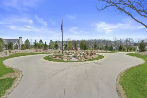 w275s3617 Payne Stewart, Waukesha, WI 53189