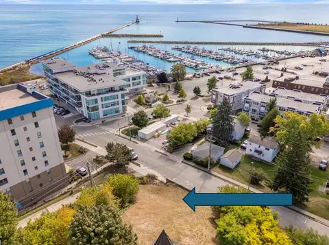Lt1 Johnson, Port Washington, WI 53074