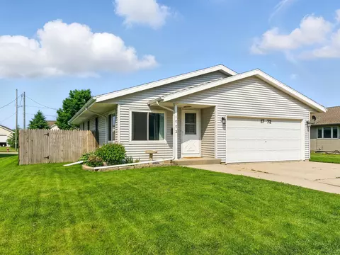 1772 Cross, Manitowoc, WI 54220