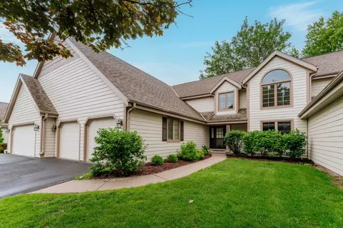 18625 St Andrew #C, Brookfield, WI 53045