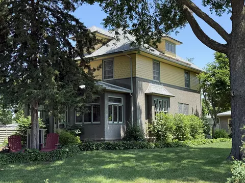 2505 Robinsdale, La Crosse, WI 54601