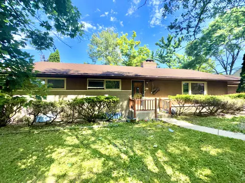 57 Collie, Williams Bay, WI 53191