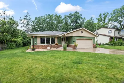 5035 S 65th, Greenfield, WI 53220