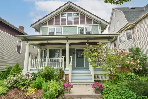 3071 N Newhall, Milwaukee, WI 53211