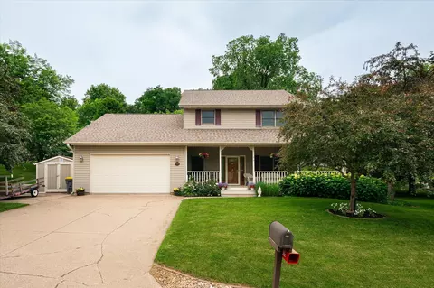 421 August Hls, La Crescent, MN 55947